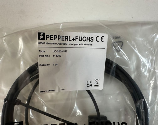 P&F UC-30GM-R2  Schnittstellenkabel