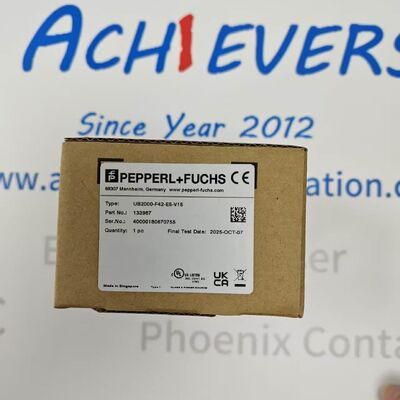 Der Ultraschallsensor von Pepperl+Fuchs UB2000-F42-E5-V15