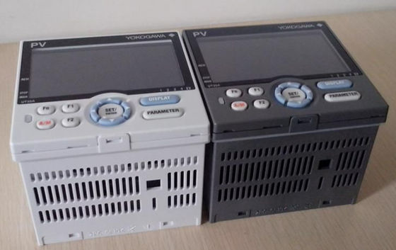 UT55A-001-10-00 YOKOGAWA Digitale Anzeigensteuerung Stromversorgung 100-240 V Wechselstrom
