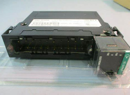 1756-OB16E Allen Bradley ControlLogix 16-Punkte-D/O-Modul Spannung 12-24 Volt Gleichstrom