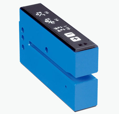 SICK UFN3-70B413 UF Fork Sensoren Forktiefe von 69 mm Initialisierungszeit von 100 ms