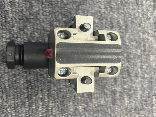SMC D-A44 A44 REED SWITCH BAND MOUNTING DIN TERMINAL ABS/PC Gehäuse Material LEDs Anzeigeelemente
