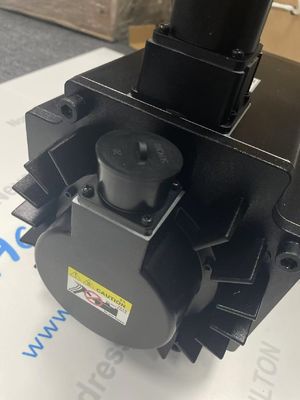 Delta Electronics/Industrial Automation ECMA-L11845RS AC & DC Motoren mit 1500 Drehzahl 4057 / 28650