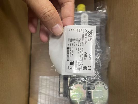 Schneider BMH1001P11F2A Servomotor mit Bremse Lexium 32 3.3Nm 6000rpm Schlüsselwelle IP54 128bit Encoder