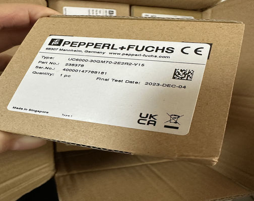 P&F UC6000-30GM70-2E2R2-V15 Ultraschallsensor