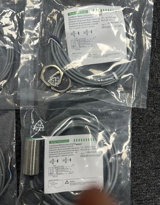 Siemens 3RG4014-0CD00 Induktionsschalter mit Schutzart IP66/67 und maximalem Messbereich von 1300 mbar 522 inH²O