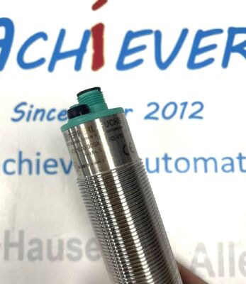 Pepperl+Fuchs UCC1000-30GM-IUR2-V15 Ultraschallsensor