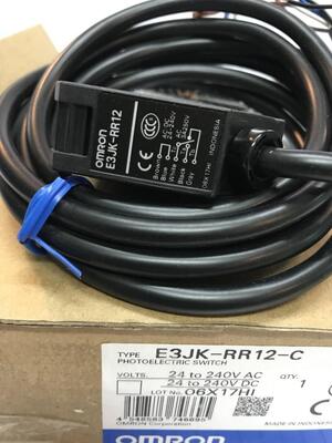 E3JK-RR12-C Hochpräzisions-Fotoelektrischer Sensor von OMRON