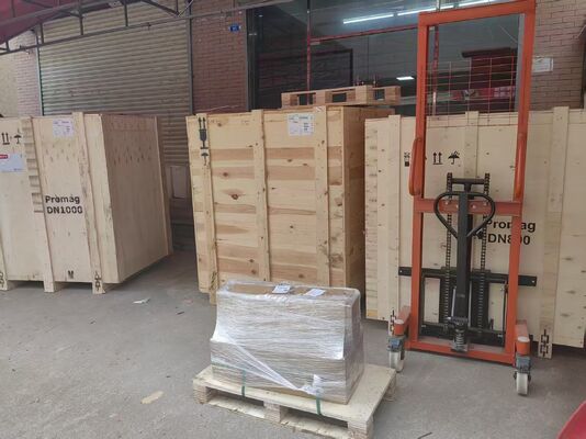 Endress Hauser 5WBBT0-33X0/0 ein Drucktransmitter in industrieller Qualität