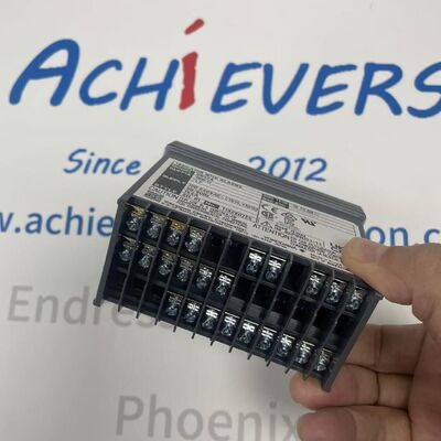 YOKOGAWA UM33A-000-11LP Hochleistungs-Industrie-Digitalanzeige