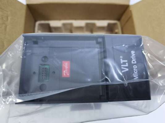 Danfoss 132F0018 VLT FC51 Mikroantrieb Wechselfrequenzantrieb